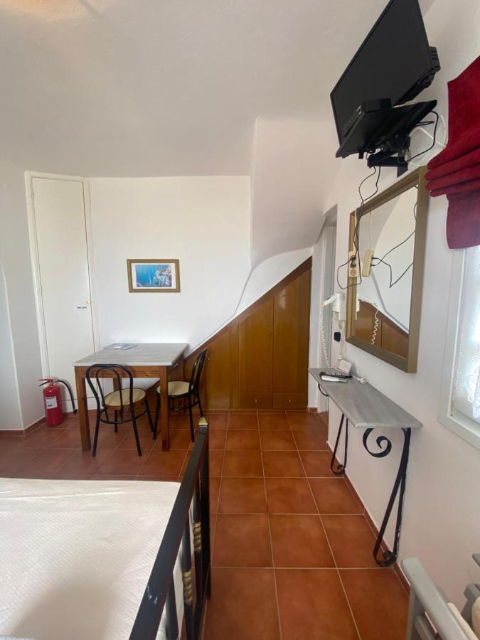 Aeolos Apartments Ακρωτήρι Εξωτερικό φωτογραφία